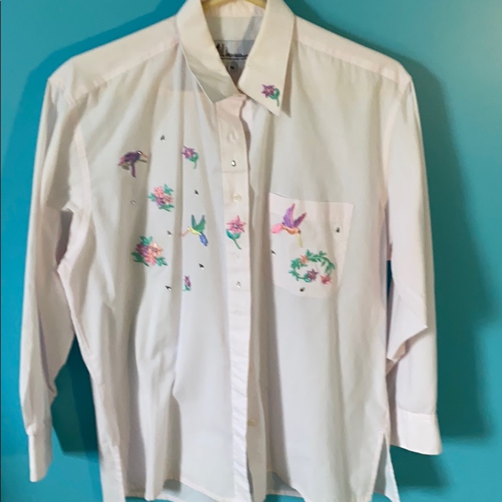 Pink/white long-sleeved blouse